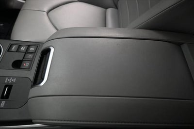 2024 Toyota Highlander Hybrid XLE