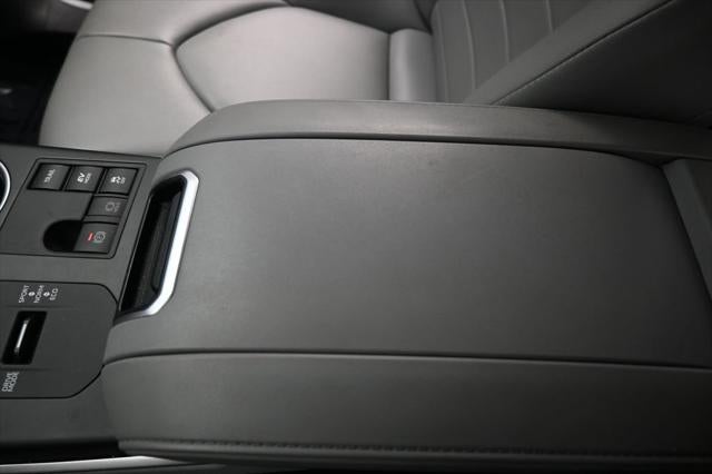 2024 Toyota Highlander Hybrid XLE
