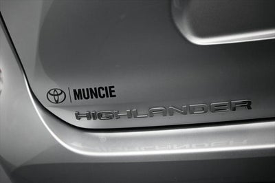 2024 Toyota Highlander Hybrid XLE