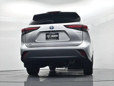 2024 Toyota Highlander Hybrid XLE