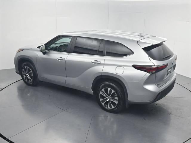 2024 Toyota Highlander Hybrid XLE