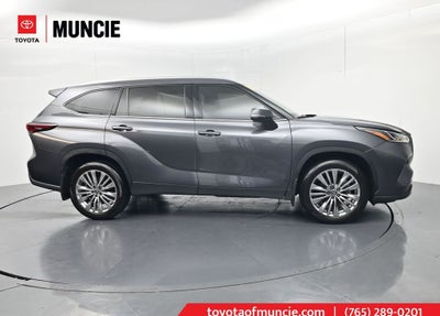 2024 Toyota Highlander Platinum