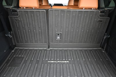 2024 Toyota Highlander Platinum