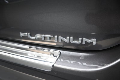 2024 Toyota Highlander Platinum