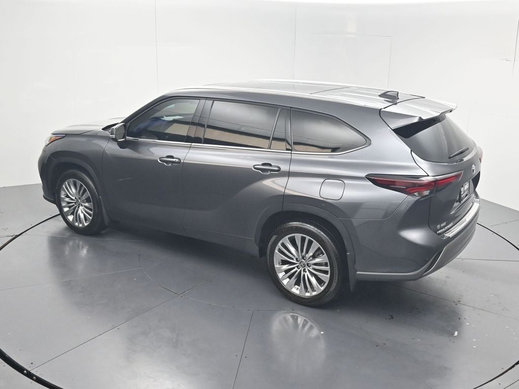 2024 Toyota Highlander Platinum