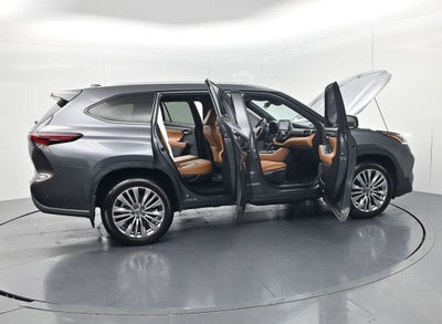2024 Toyota Highlander Platinum