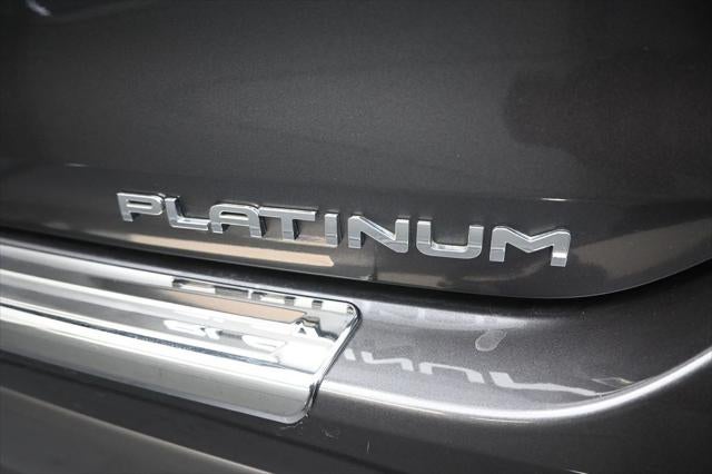 2024 Toyota Highlander Platinum