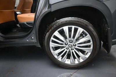 2024 Toyota Highlander Platinum