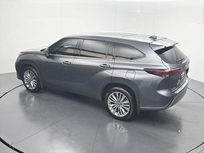 2024 Toyota Highlander Platinum