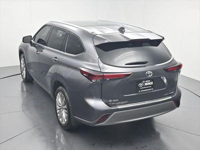 2024 Toyota Highlander Platinum