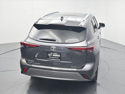 2024 Toyota Highlander Platinum