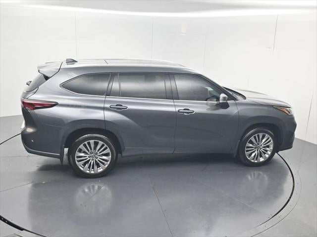 2024 Toyota Highlander Platinum