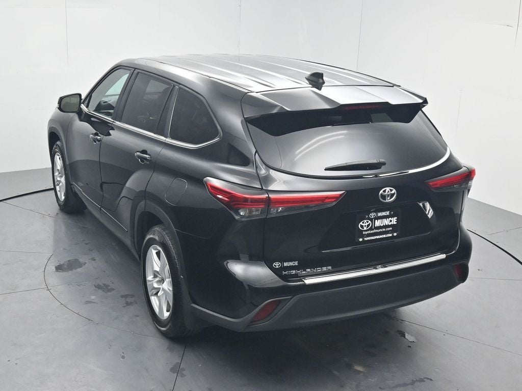 2023 Toyota Highlander L