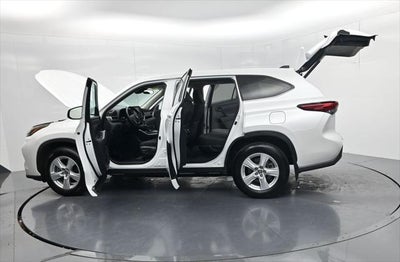 2023 Toyota Highlander L