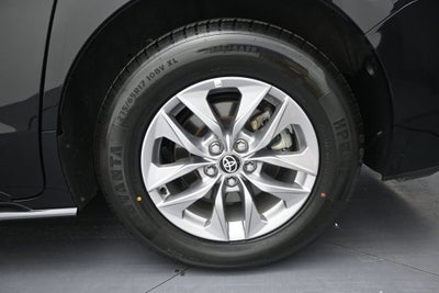 2026 Toyota Sienna XLE 8 Passenger