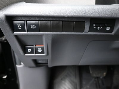 2024 Toyota Sienna XLE 8 Passenger