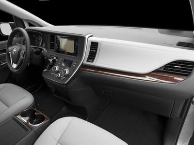 2017 Toyota Sienna XLE 7 Passenger
