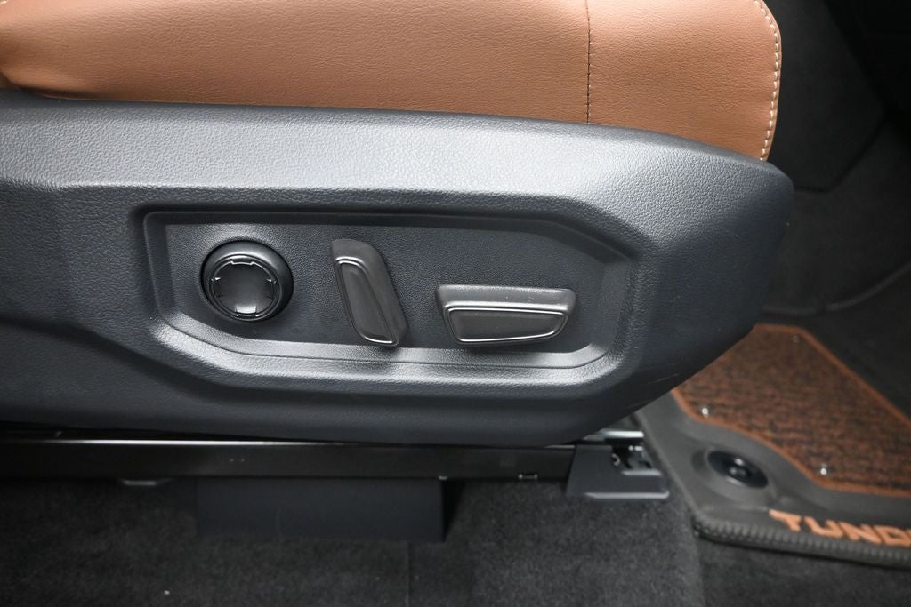 2025 Toyota Tundra Hybrid 1794 Edition