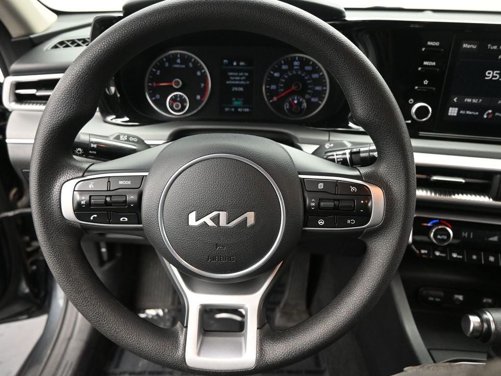 2024 Kia K5 LXS
