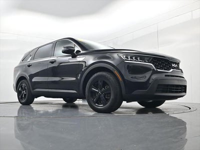 2023 Kia Sorento LX