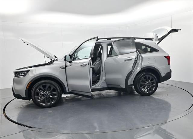 2023 Kia Sorento X-Line EX