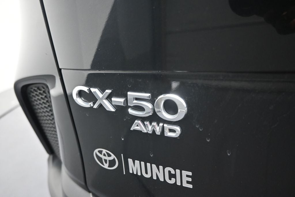 2024 Mazda Mazda CX-50 2.5 S Preferred Package