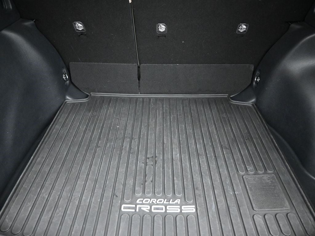 2022 Toyota Corolla Cross XLE