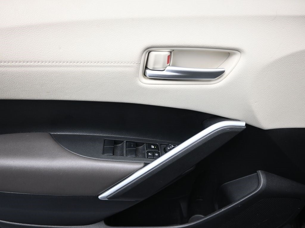 2022 Toyota Corolla Cross XLE