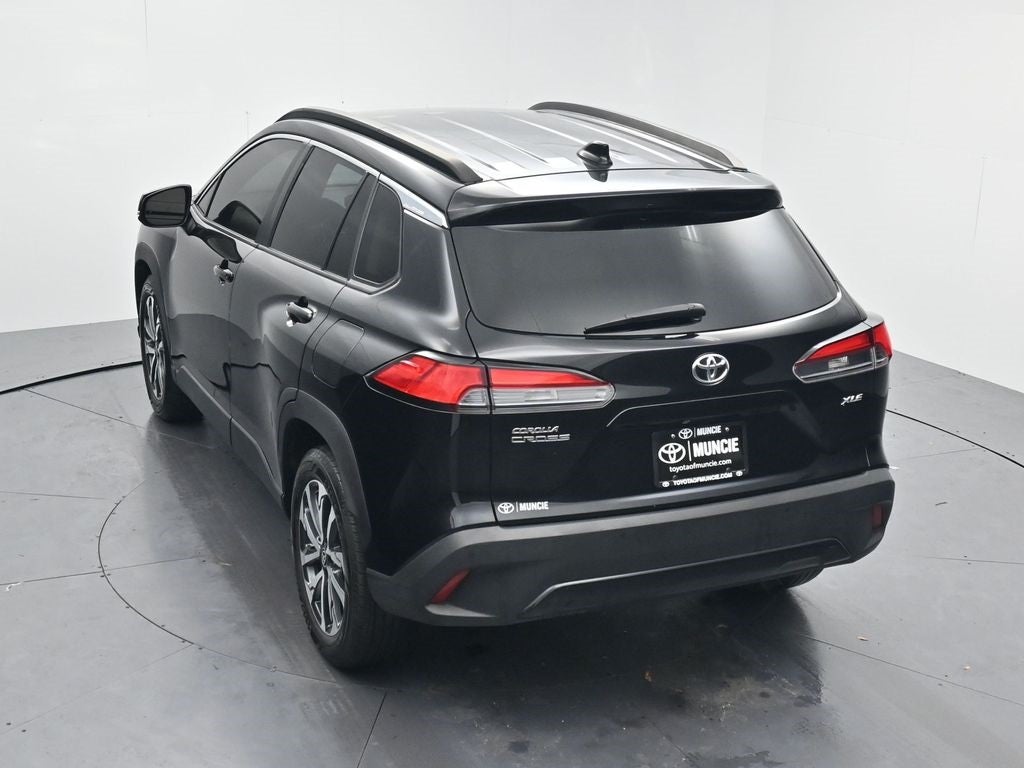 2022 Toyota Corolla Cross XLE