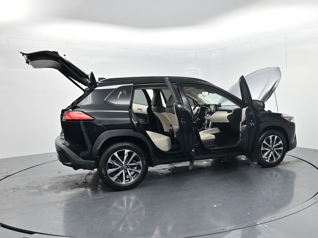 2022 Toyota Corolla Cross XLE