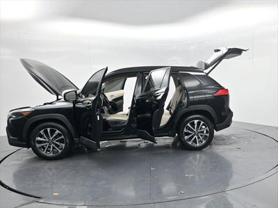 2022 Toyota Corolla Cross XLE