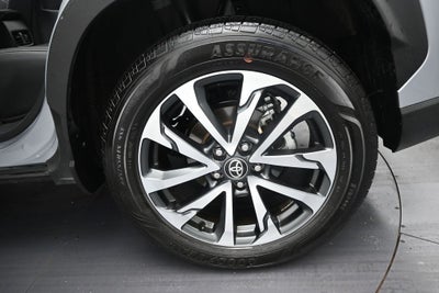 2025 Toyota Corolla Cross XLE