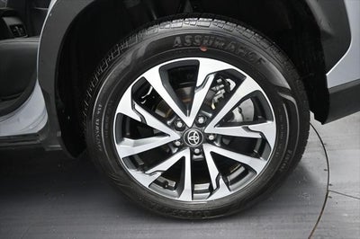 2025 Toyota Corolla Cross XLE