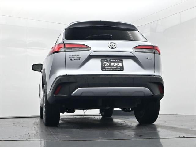2025 Toyota Corolla Cross XLE