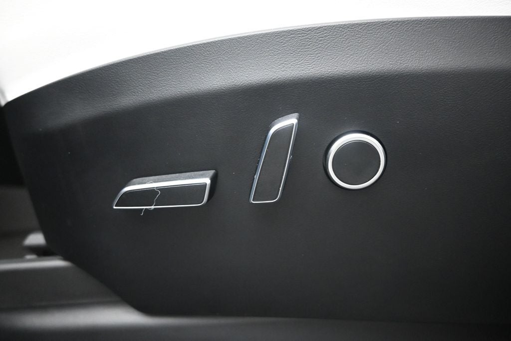 2023 Tesla Model X Plaid