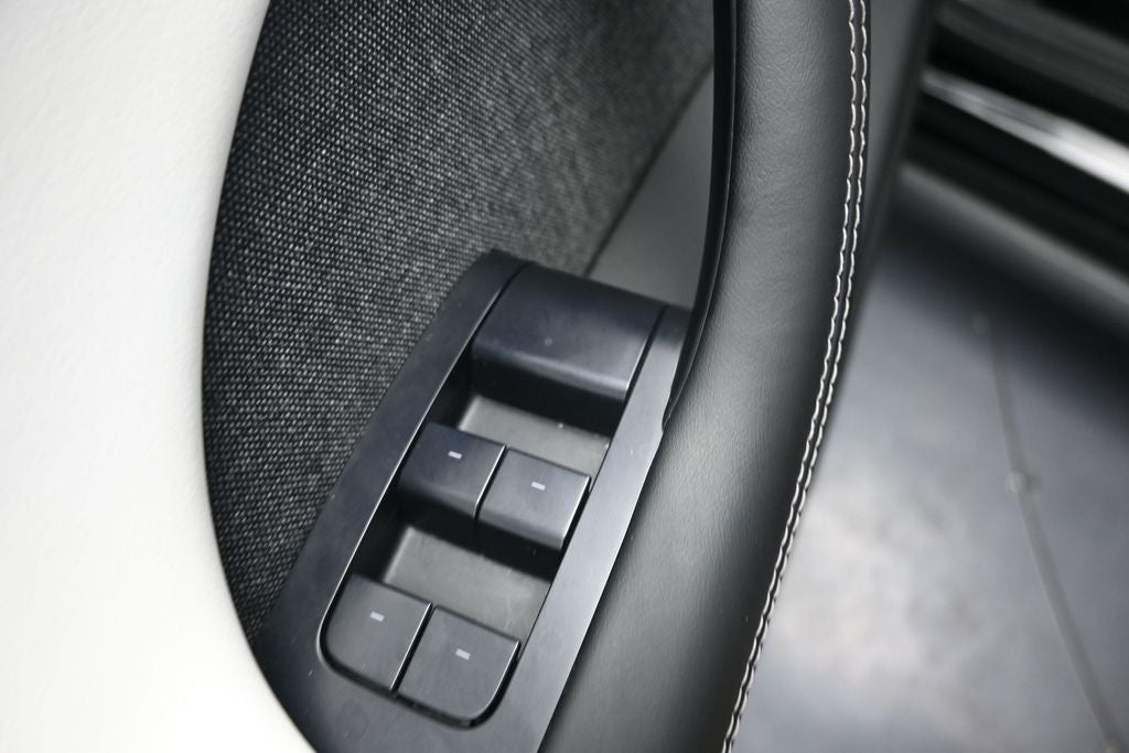 2023 Tesla Model X Plaid