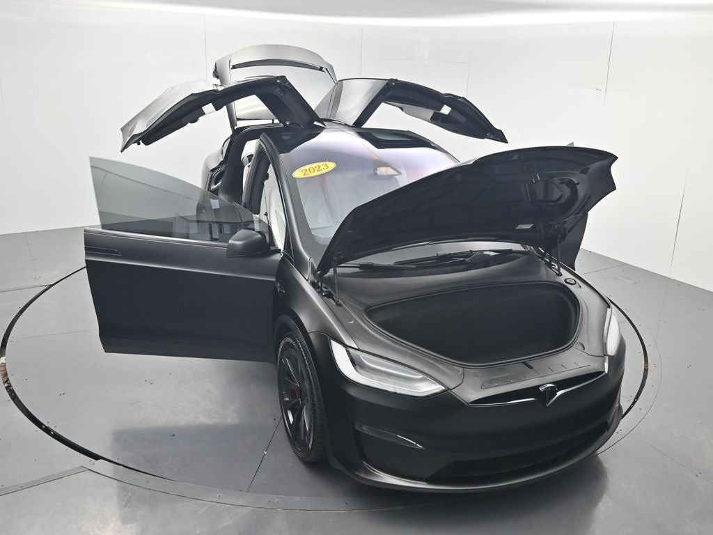 2023 Tesla Model X Plaid
