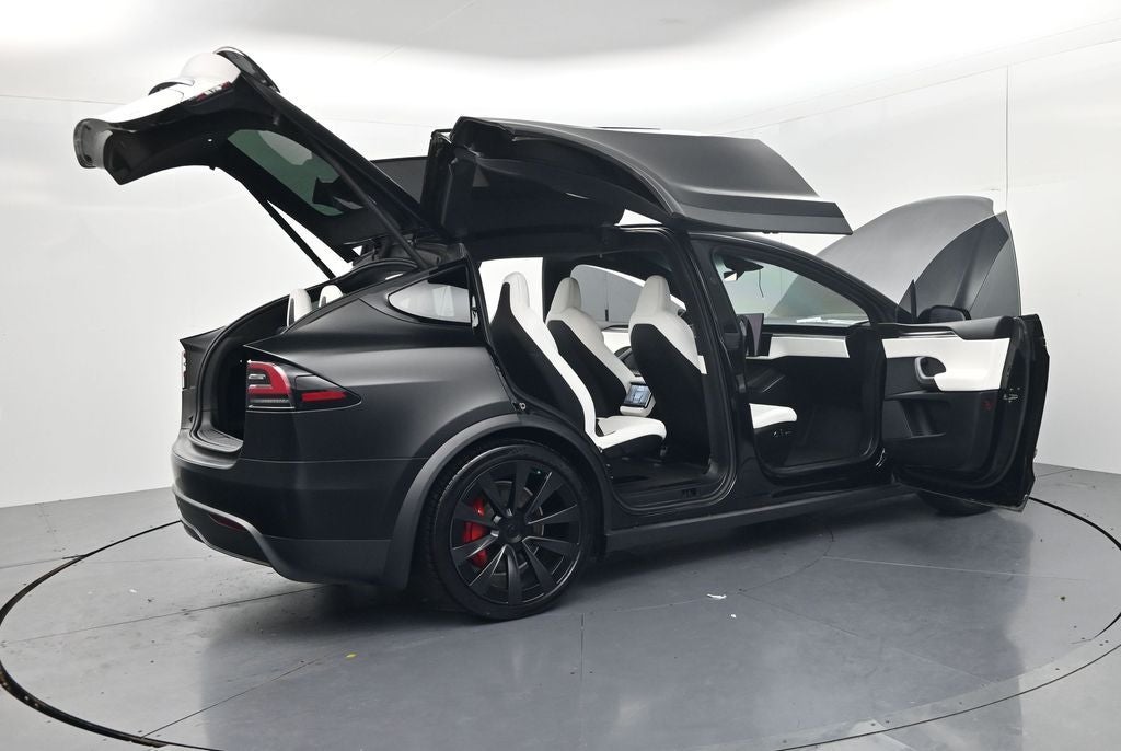 2023 Tesla Model X Plaid