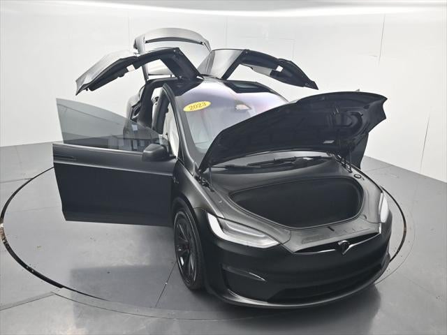 2023 Tesla Model X Plaid