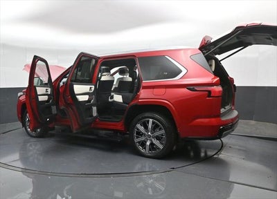 2023 Toyota Sequoia Capstone