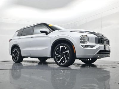 2023 Mitsubishi Outlander SEL Black Edition