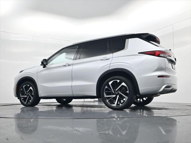 2023 Mitsubishi Outlander SEL Black Edition