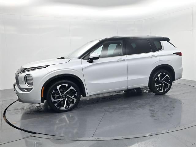 2023 Mitsubishi Outlander SEL Black Edition
