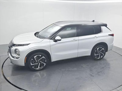 2023 Mitsubishi Outlander SEL Black Edition