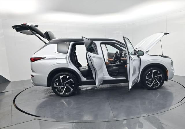 2023 Mitsubishi Outlander SEL Black Edition
