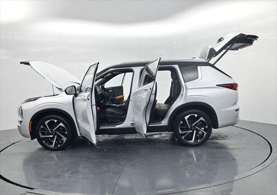2023 Mitsubishi Outlander SEL Black Edition