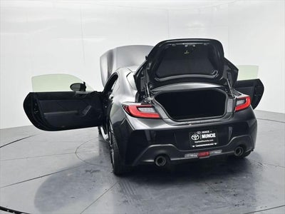 2025 Toyota GR86 Premium