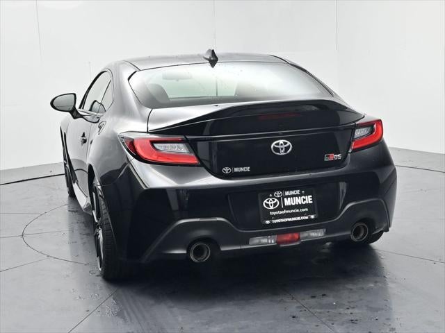 2025 Toyota GR86 Premium