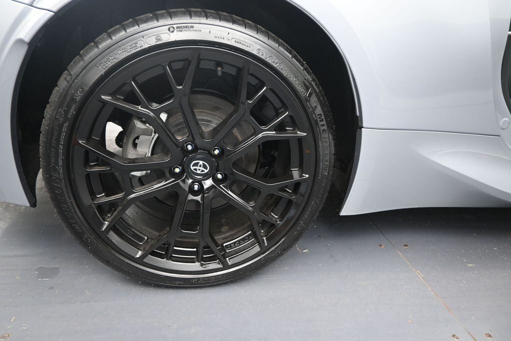 2025 Toyota GR86 Premium