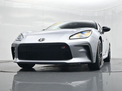 2025 Toyota GR86 Premium